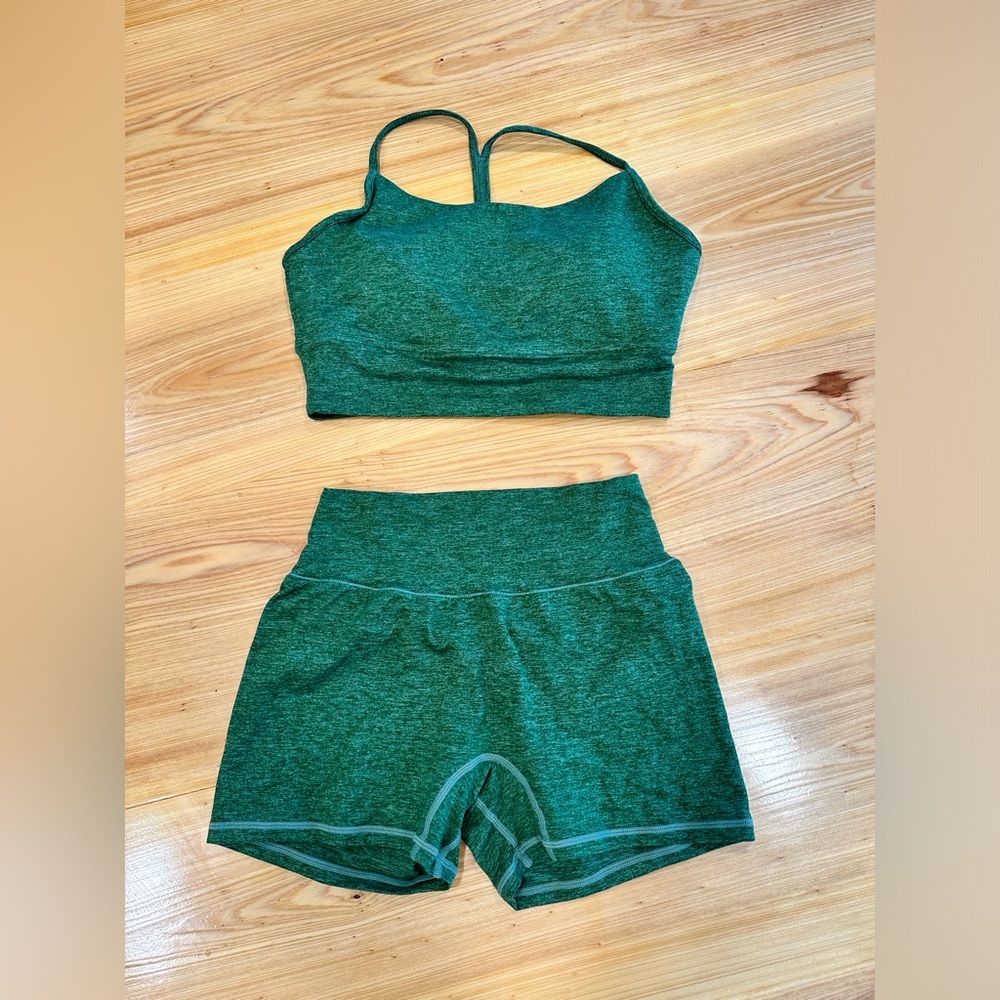 Ptula Bare set